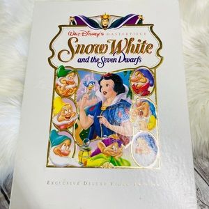 Limited Edition Snow White & 7 Dwarfs MasterPiece